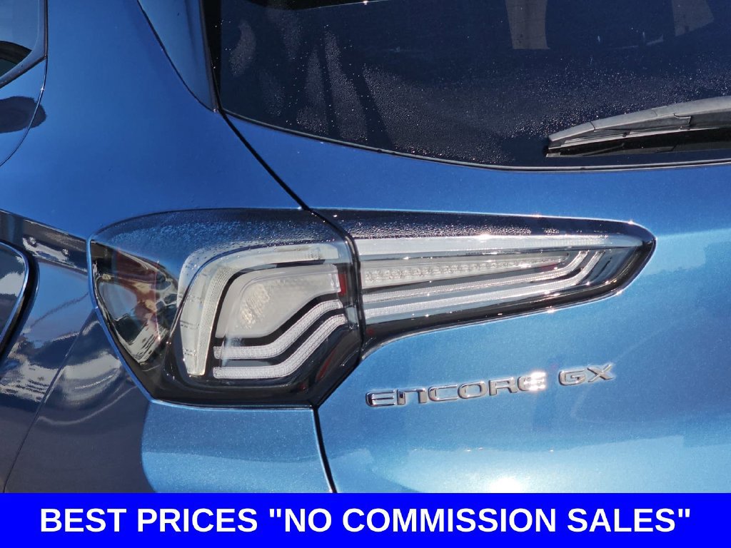 Used 2024 Buick Encore GX Avenir w/ Avenir Convenience Package FWD image 41