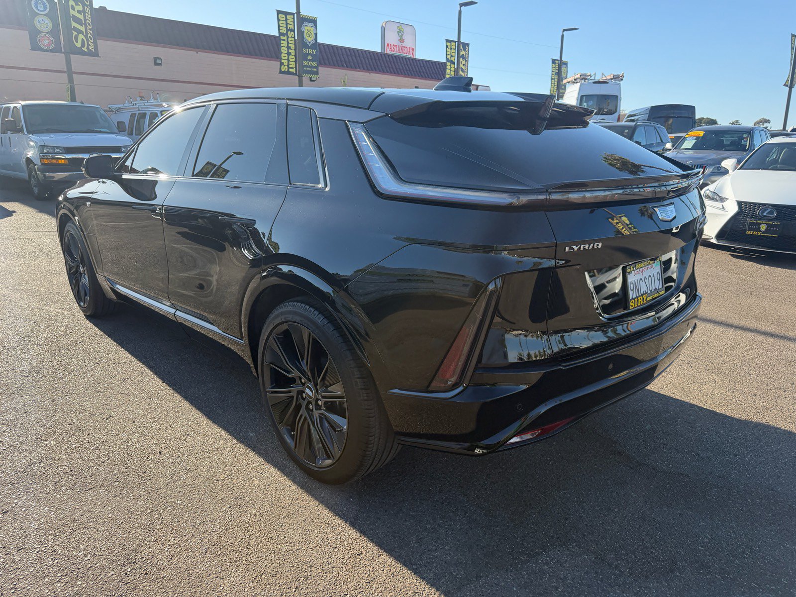 Used 2024 Cadillac Lyriq Sport AWD/4WD image 5