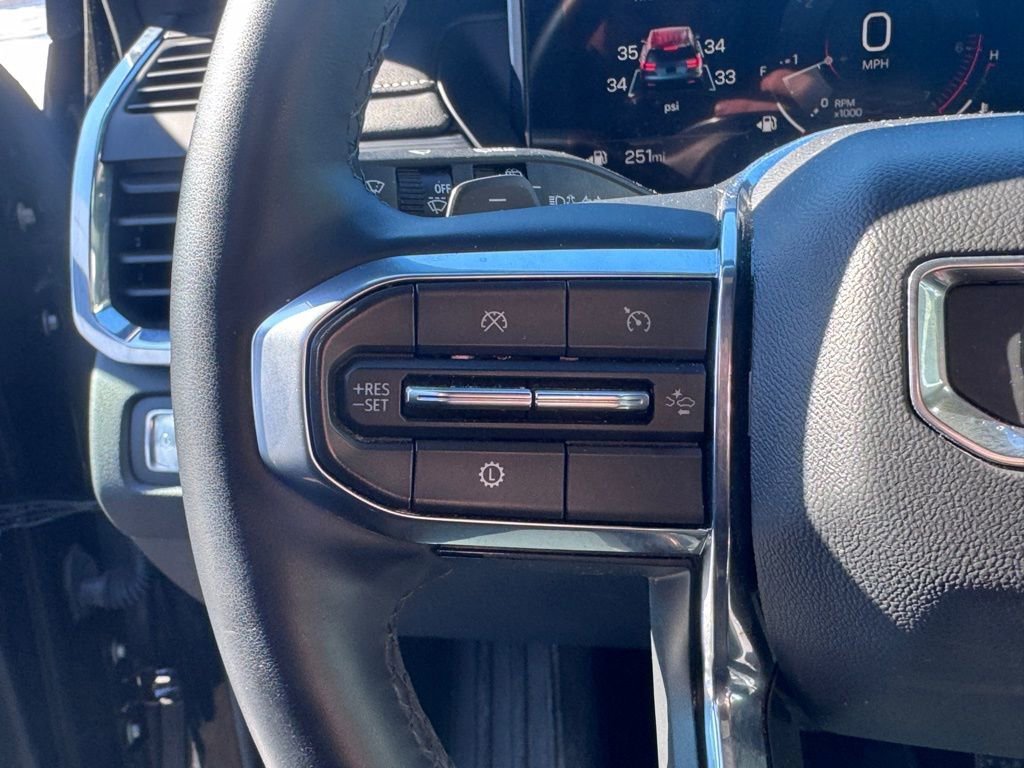 Used 2024 GMC Acadia Elevation image 11