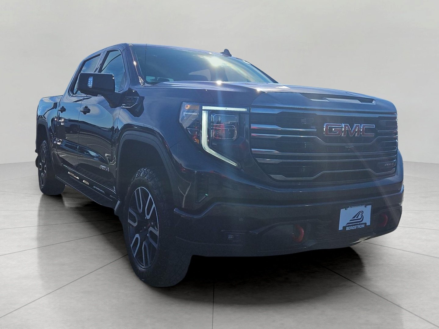 Used 2023 GMC Sierra 1500 AT4 w/ Technology Package