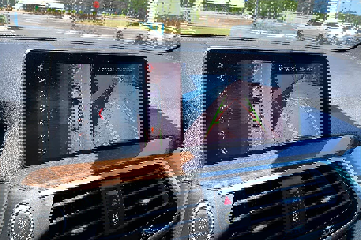 Used 2019 BMW X3 sDrive30i w/ Premium Package image 28