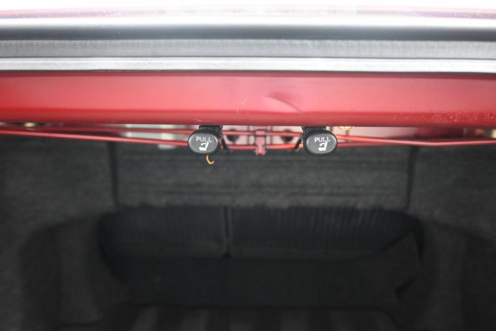 Used 2012 Toyota Camry SE FWD image 41