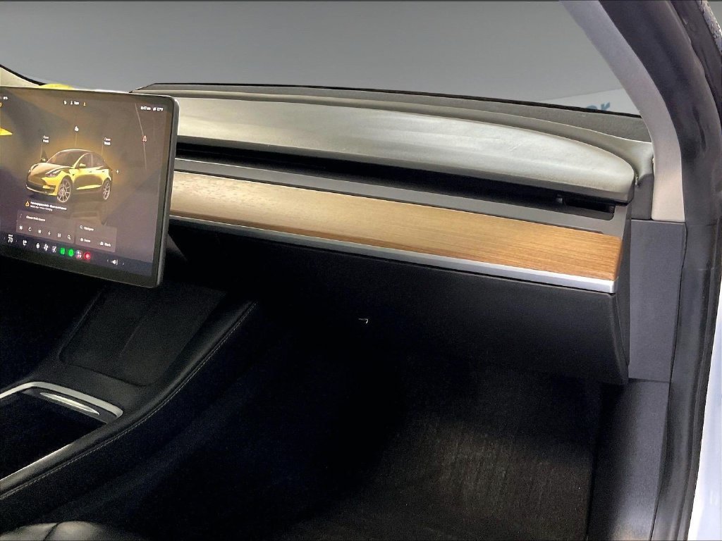 Used 2022 Tesla Model 3 Long Range AWD/4WD image 13