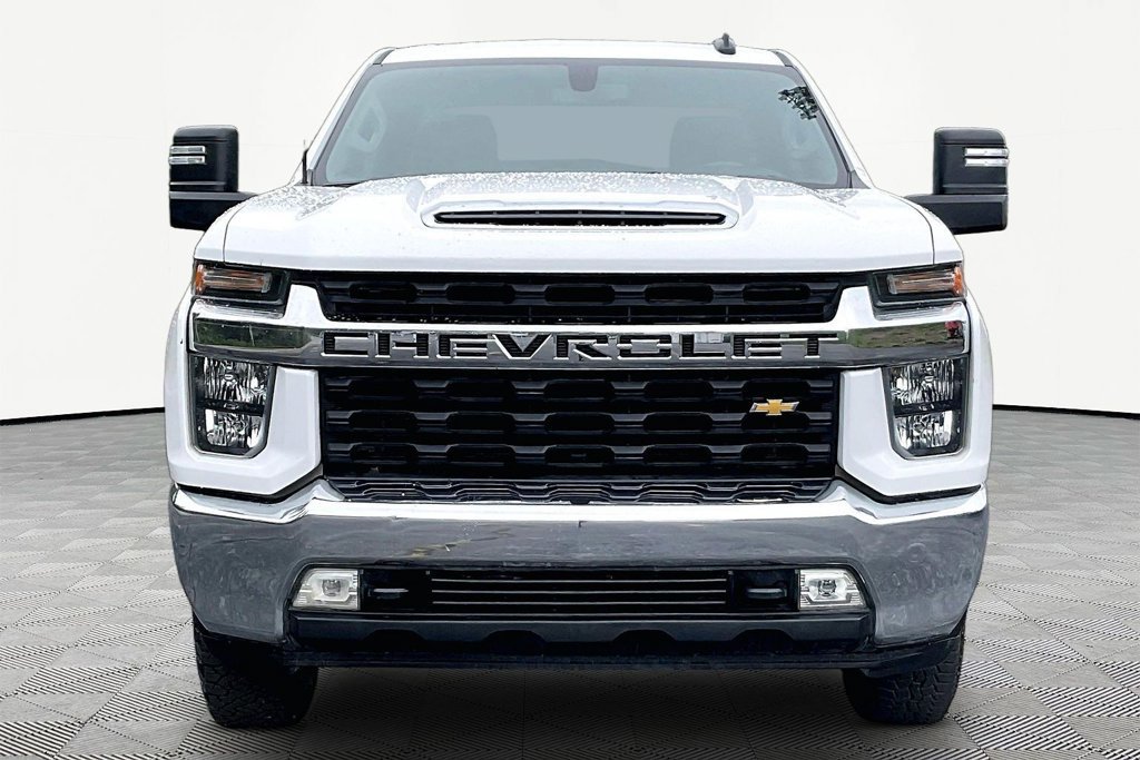 Used 2022 Chevrolet Silverado 2500 LT w/ Convenience Package AWD/4WD image 2