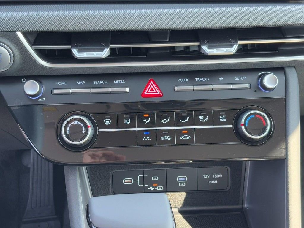 New 2026 Hyundai Sonata SE FWD image 17