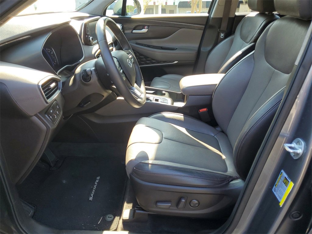 Used 2019 Hyundai Santa Fe Limited image 16