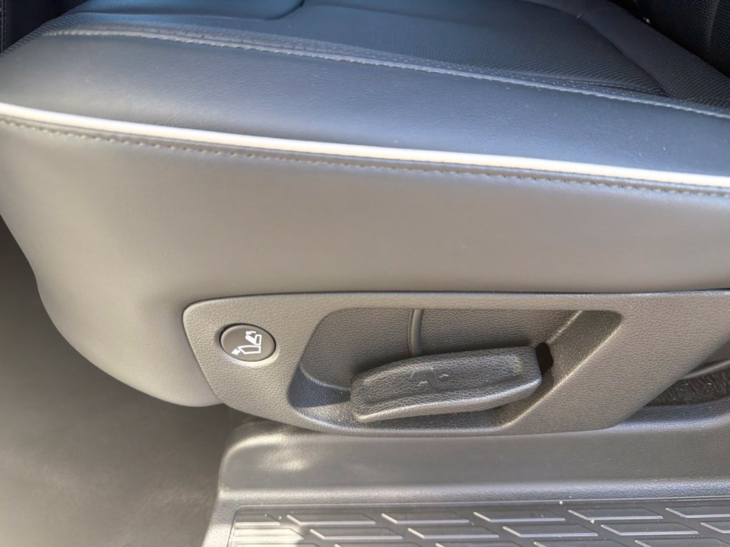 Certified 2025 Hyundai Palisade SEL AWD/4WD image 15