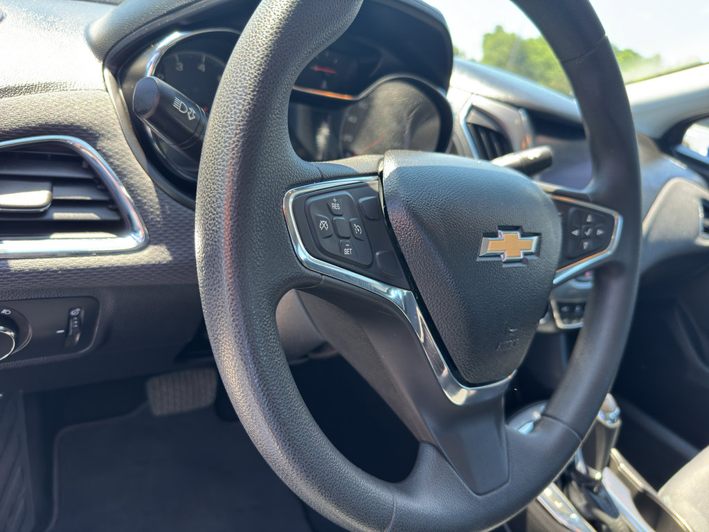 Used 2019 Chevrolet Cruze LT FWD image 8