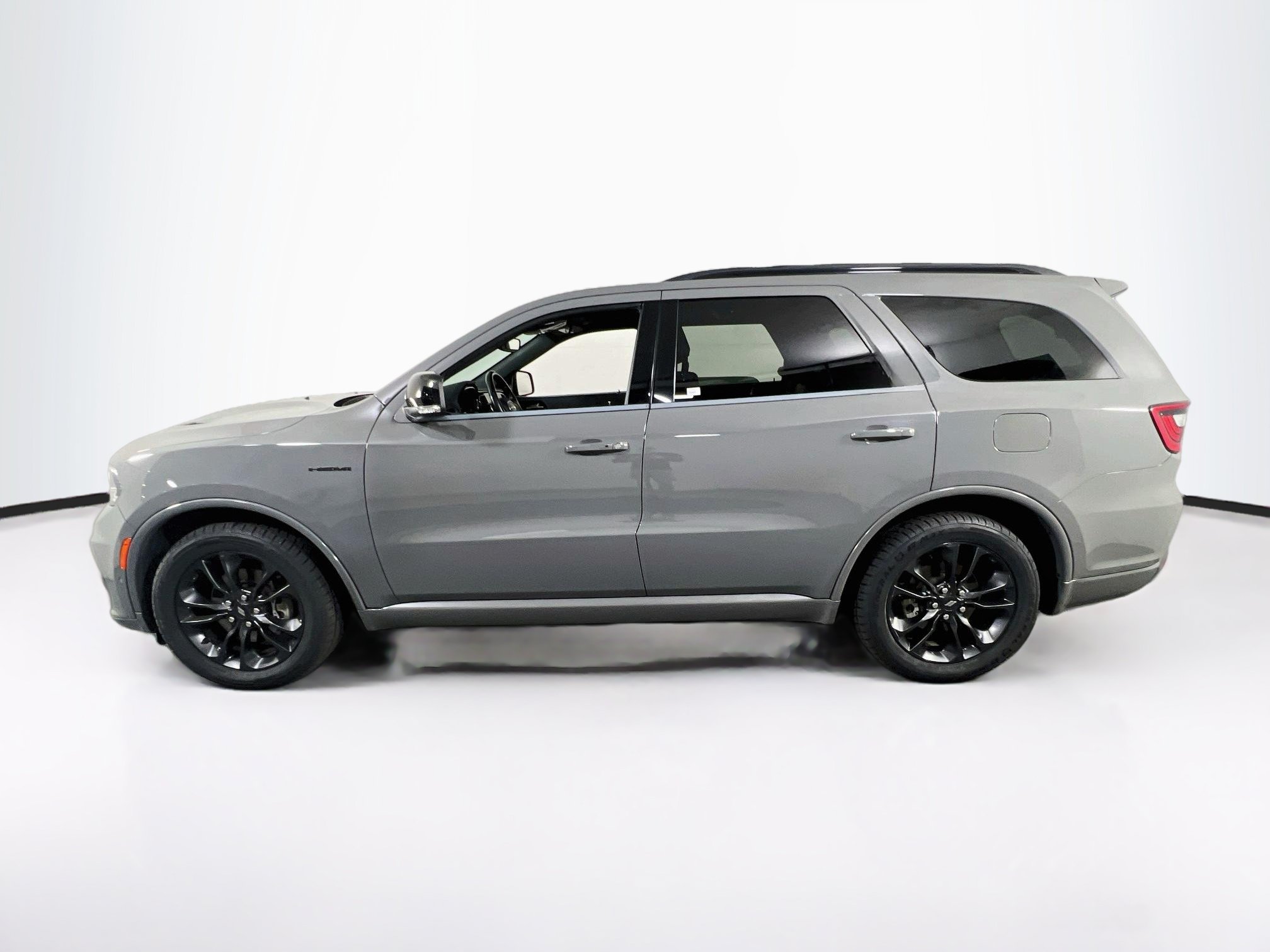 Used 2023 Dodge Durango R/T AWD/4WD image 8