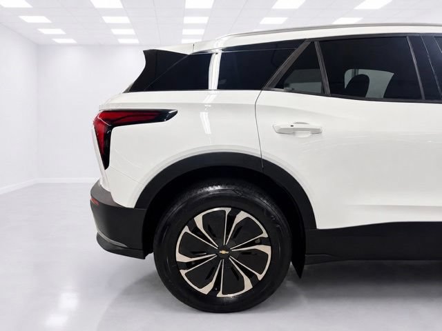 Used 2024 Chevrolet Blazer EV LT AWD/4WD image 7