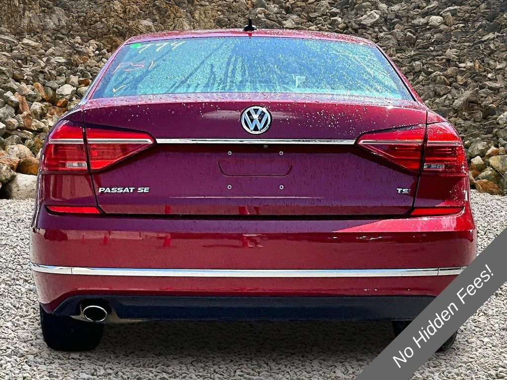 Used 2016 Volkswagen Passat 1.8T SE w/ Lighting Package (P06) FWD image 4