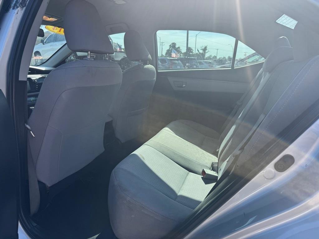 Used 2014 Toyota Corolla LE FWD image 11
