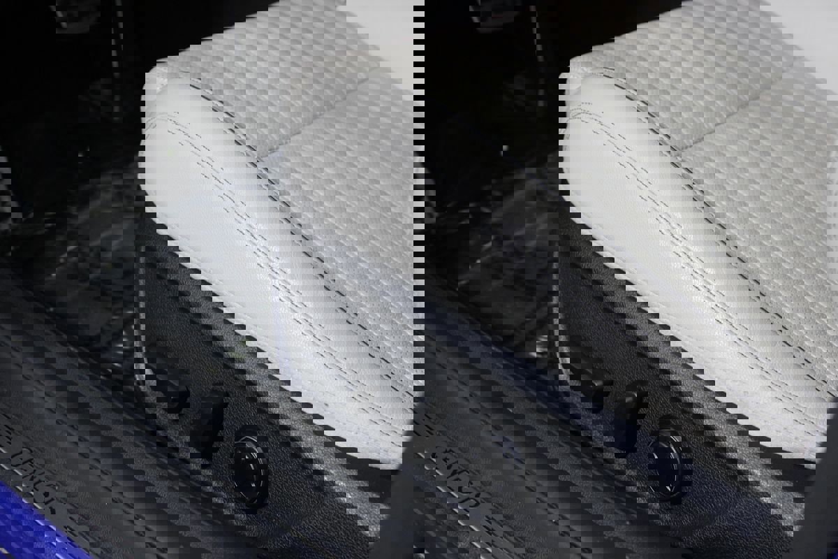 Used 2023 Genesis G70 2.0T w/ Sport Prestige Package image 31