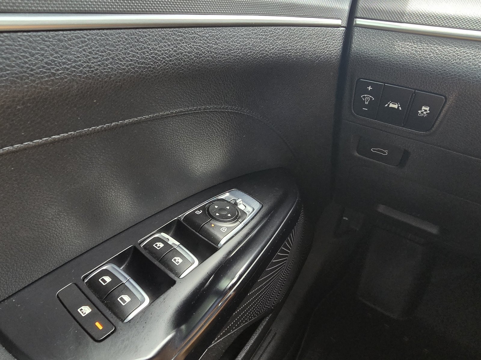 Used 2022 Kia K5 GT-Line w/ GT-Line FWD Premium Package image 22