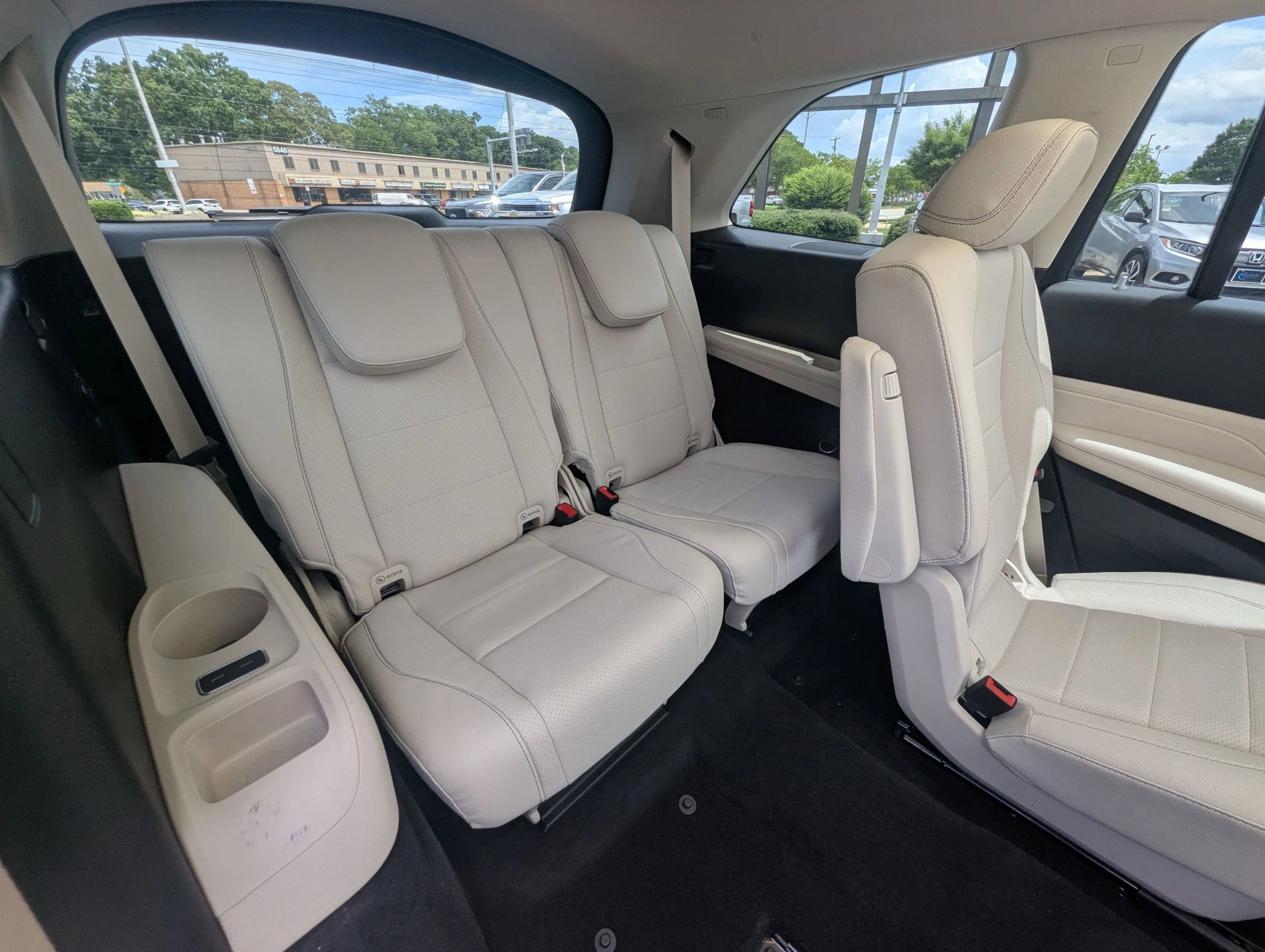 Used 2022 Mercedes-Benz GLS 450 4MATIC image 13