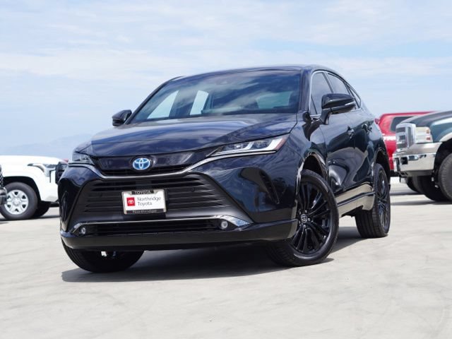 Used 2023 Toyota Venza Nightshade AWD/4WD image 5