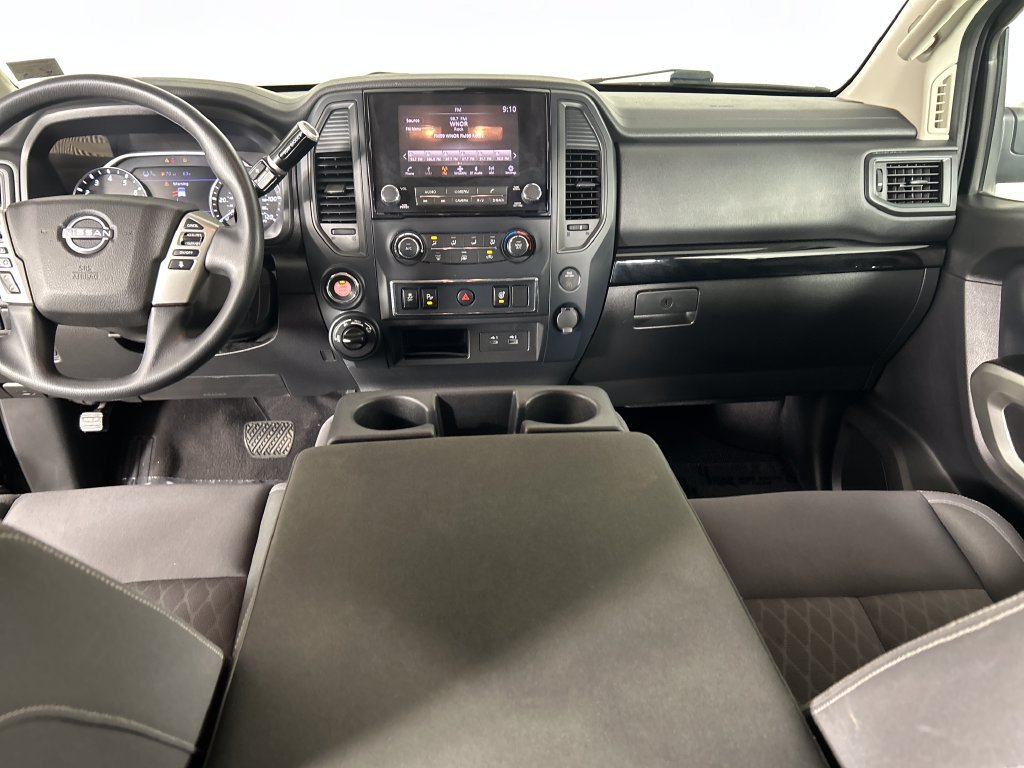 Used 2023 Nissan Titan SV AWD/4WD image 19