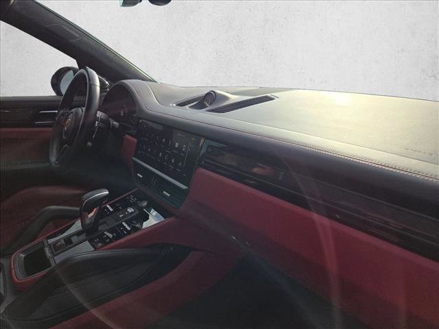 Used 2023 Porsche Cayenne Turbo GT image 19