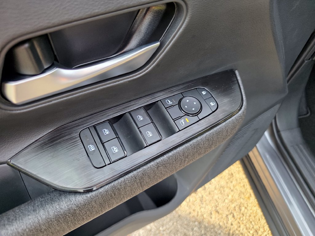 New 2027 Nissan Kicks SV FWD image 18