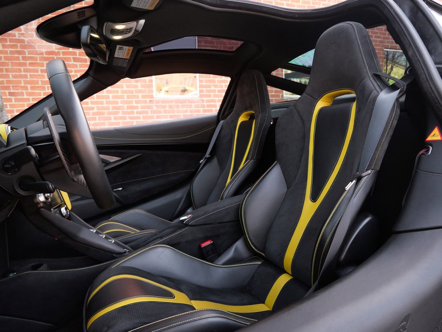 Used 2019 McLaren 720S Performance image 15