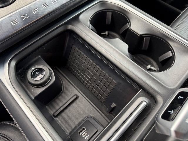 Used 2025 Ford Expedition Max Platinum image 38