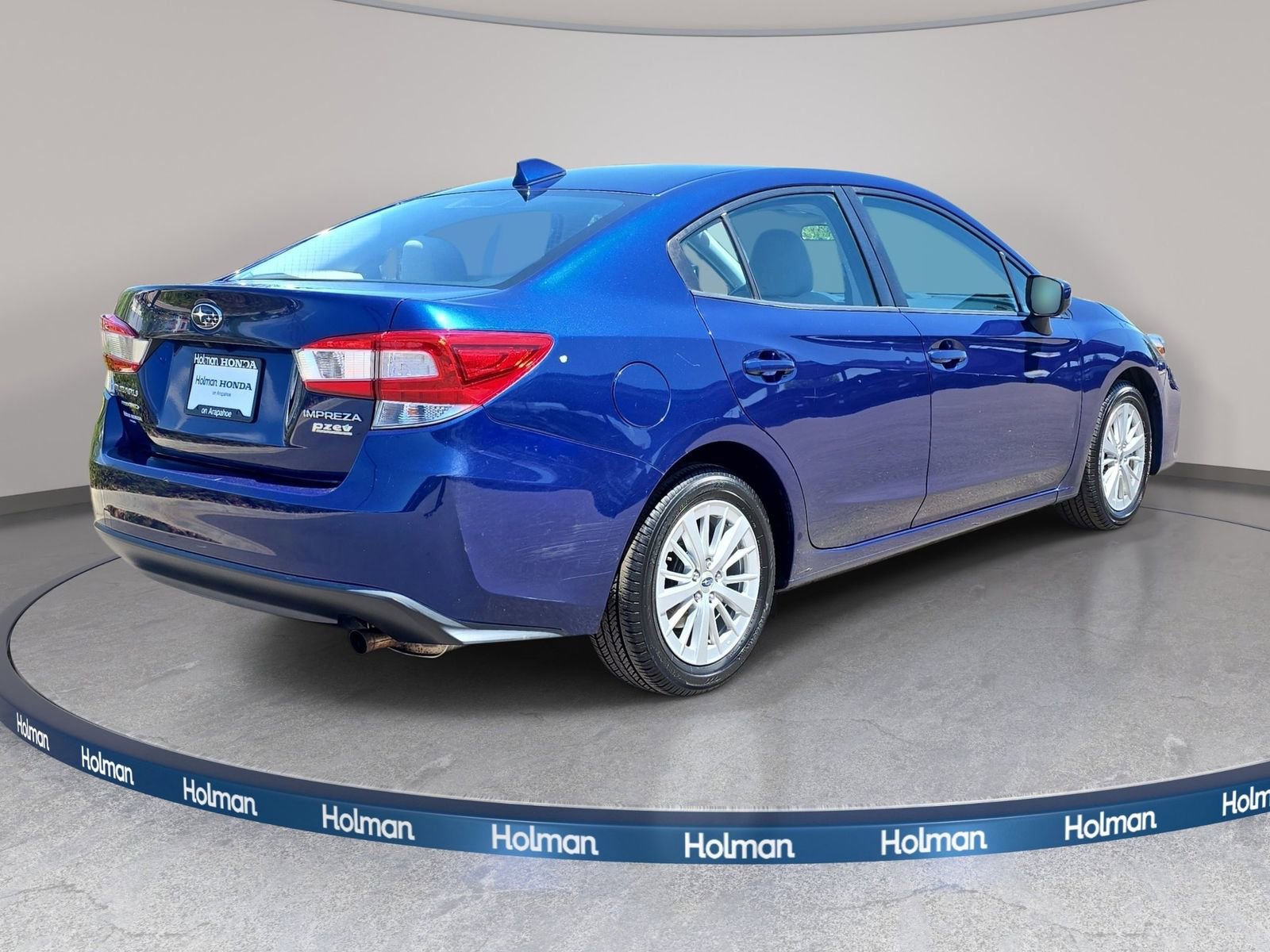 Used 2017 Subaru Impreza 2.0i Premium AWD/4WD image 6