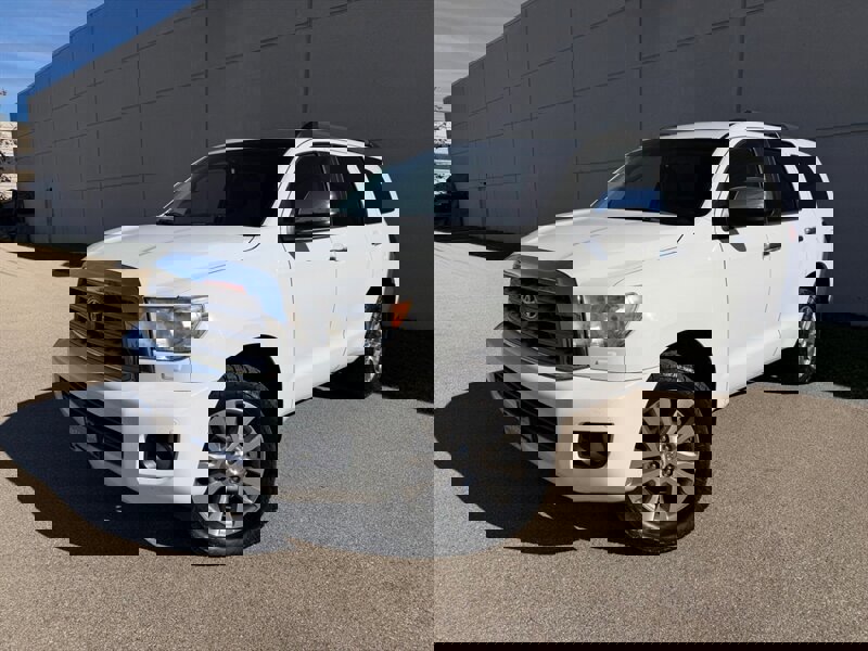 Used 2017 Toyota Sequoia Limited image 1