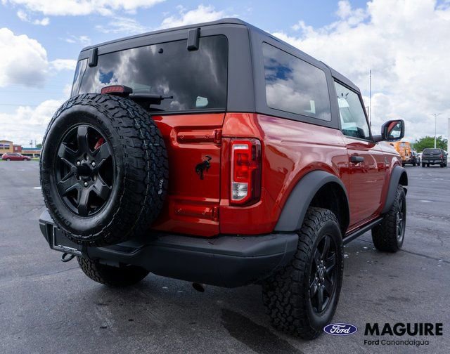 Used 2024 Ford Bronco Black Diamond image 6