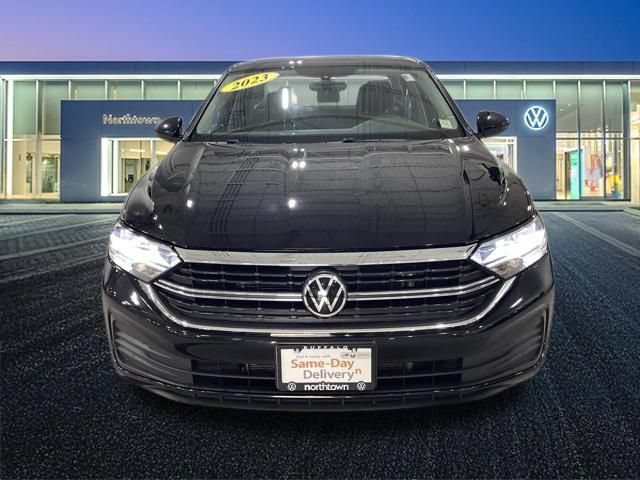 Used 2023 Volkswagen Jetta S FWD image 5