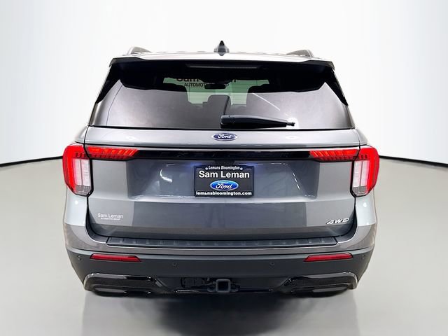 Used 2025 Ford Explorer ST-Line w/ ST-Line Street Pack image 6