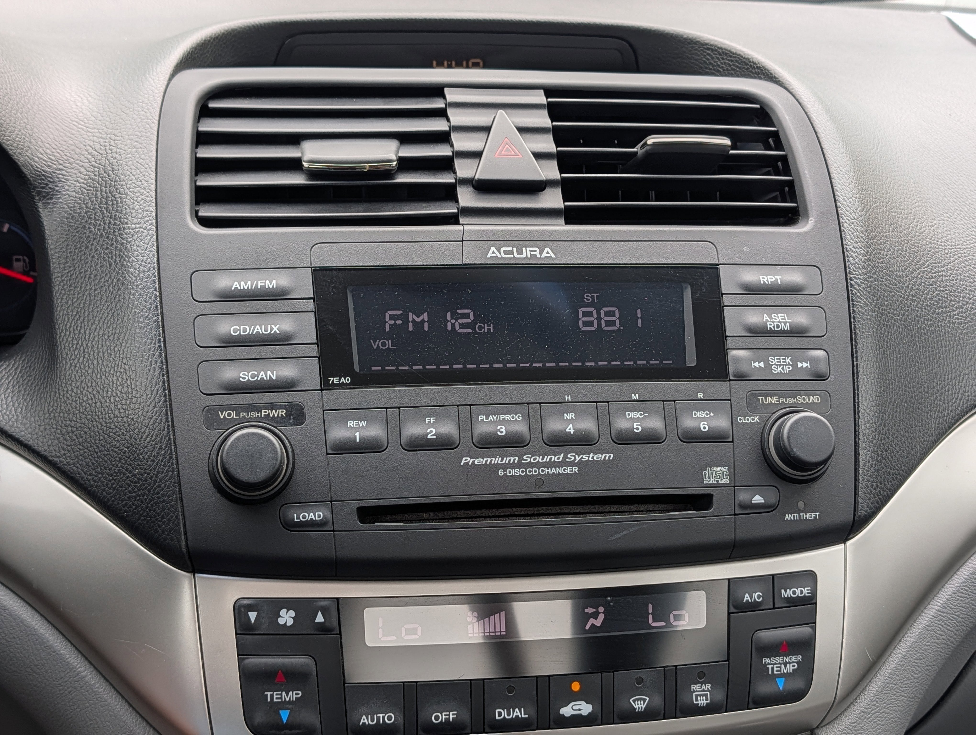 Used 2004 Acura TSX FWD image 29