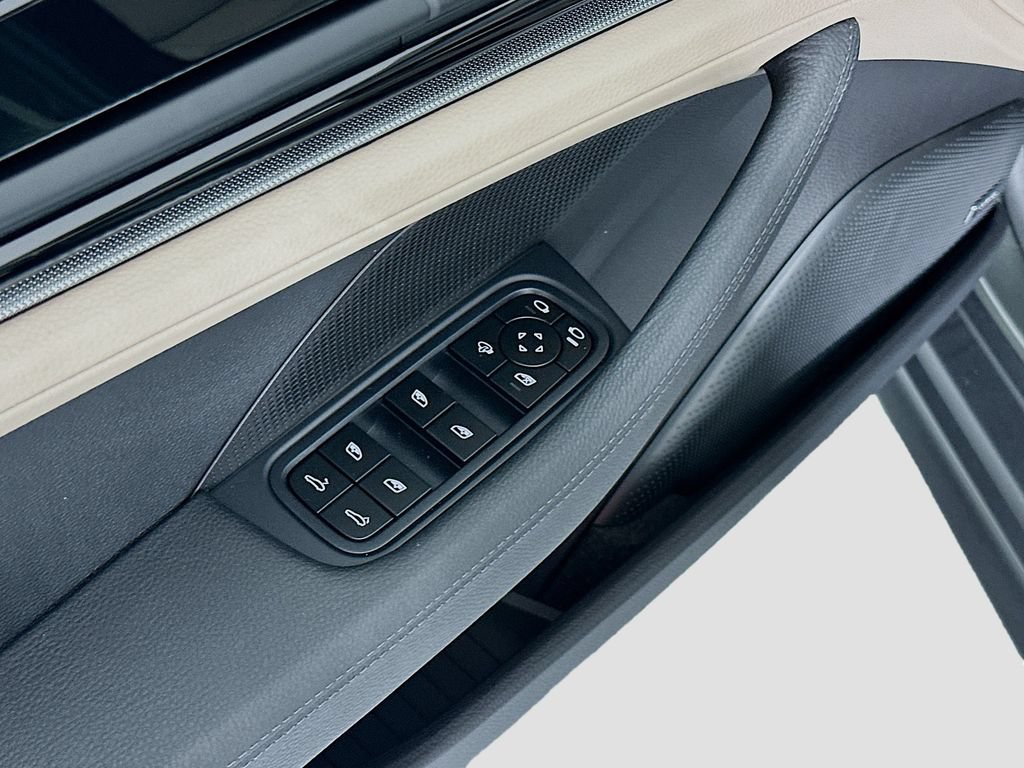 New 2026 Porsche Panamera RWD image 20