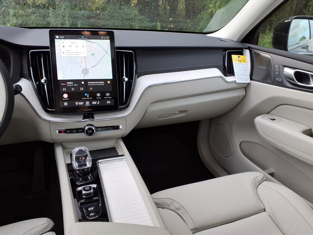 New 2026 Volvo XC60 B5 Ultra w/ Protection Package Premier image 14