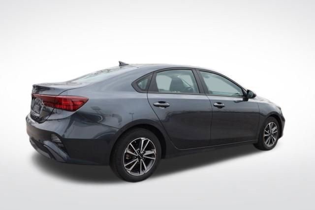 Used 2023 Kia Forte LXS w/ LXS Technology Package image 10