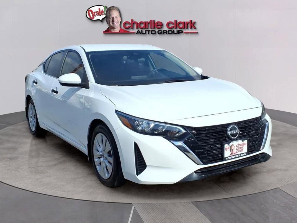 Used 2024 Nissan Sentra S image 7