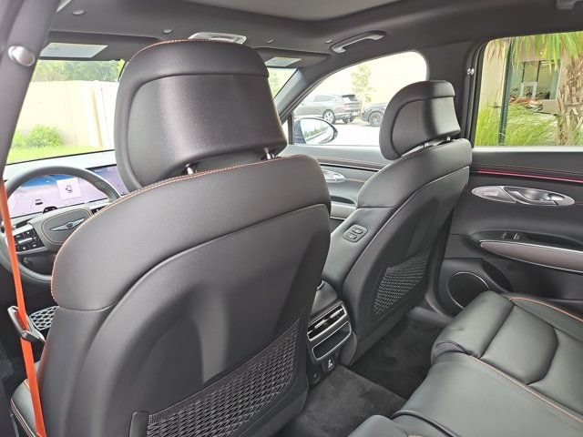 New 2026 Genesis GV70 3.5T Sport Advanced AWD/4WD image 10