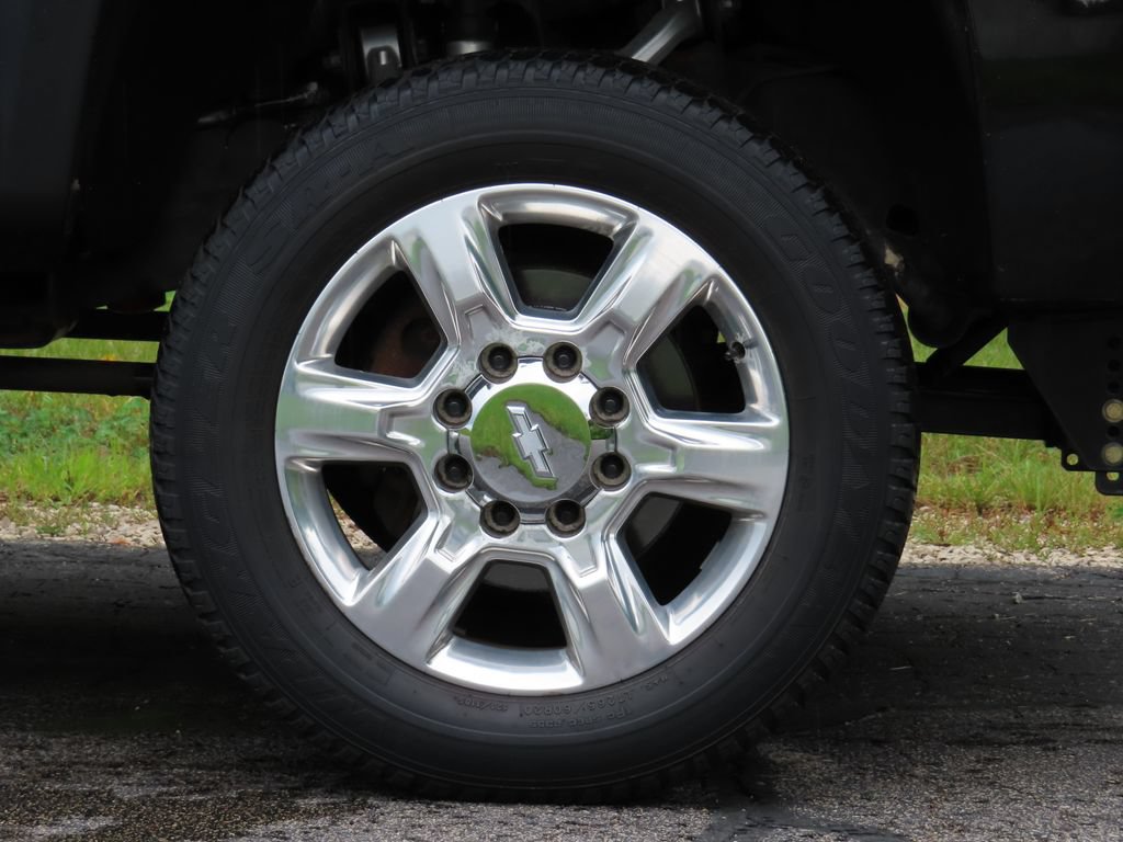 Certified 2019 Chevrolet Silverado 2500 LTZ w/ Custom Sport Edition AWD/4WD image 17