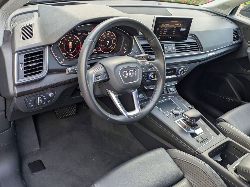 Used 2018 Audi Q5 Prestige w/ Prestige Package image 11