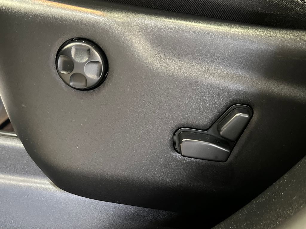 Used 2019 Dodge Durango GT AWD/4WD image 32