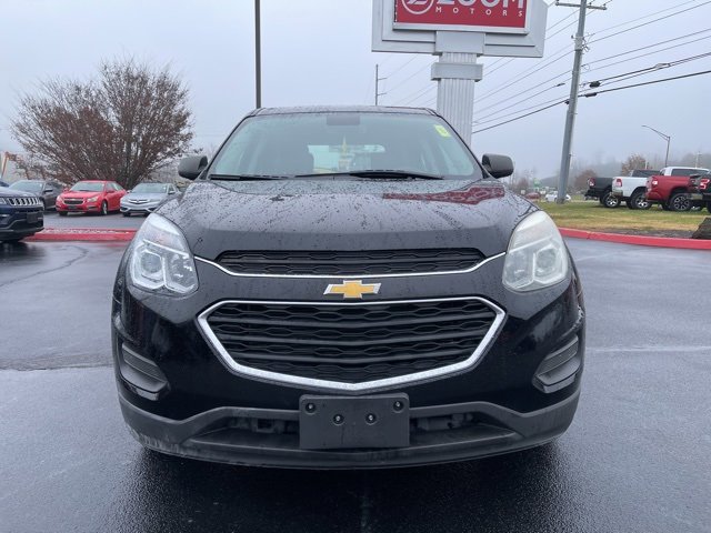 Used 2017 Chevrolet Equinox LS image 3