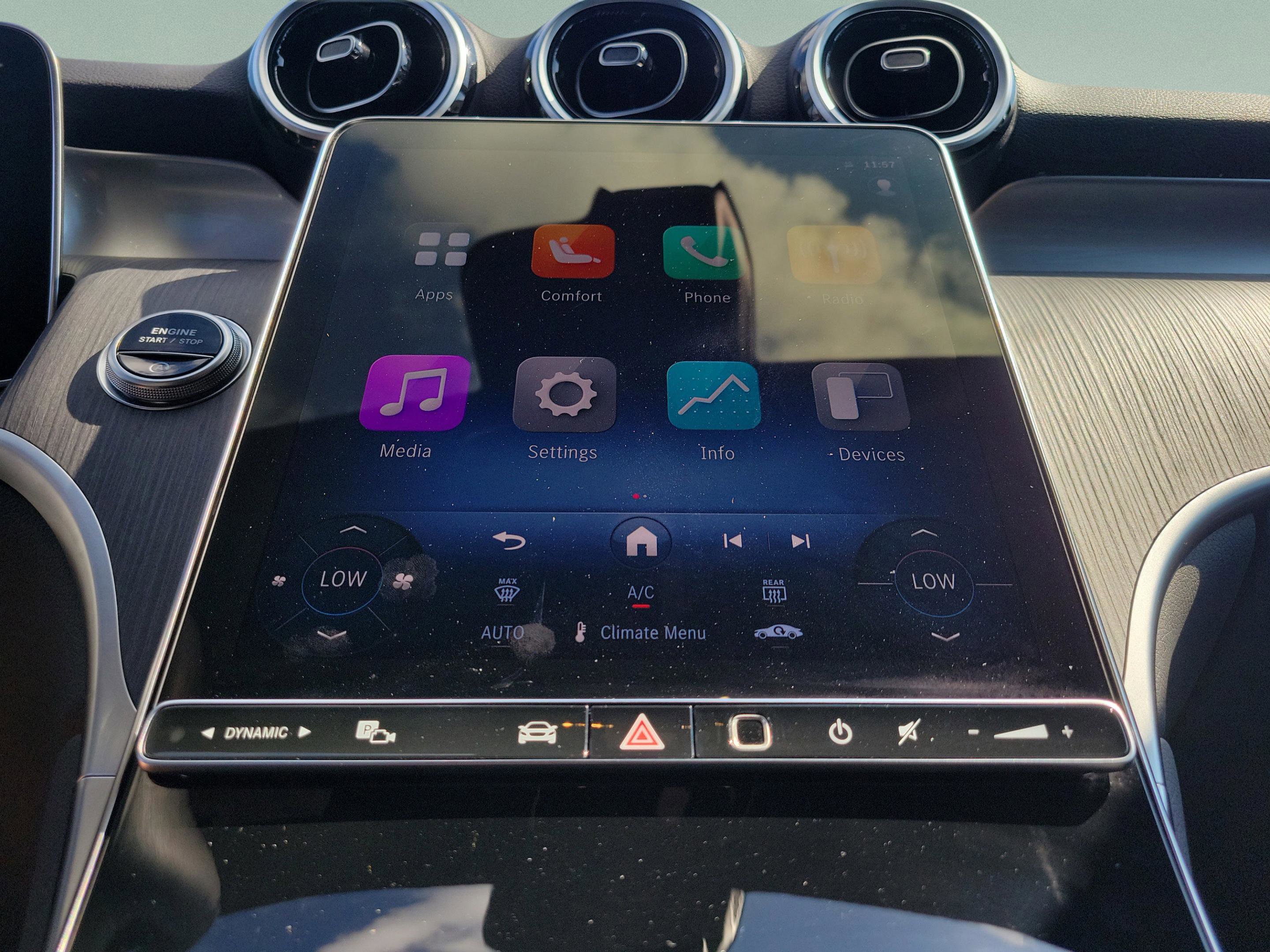 Certified 2025 Mercedes-Benz GLC 300 image 29