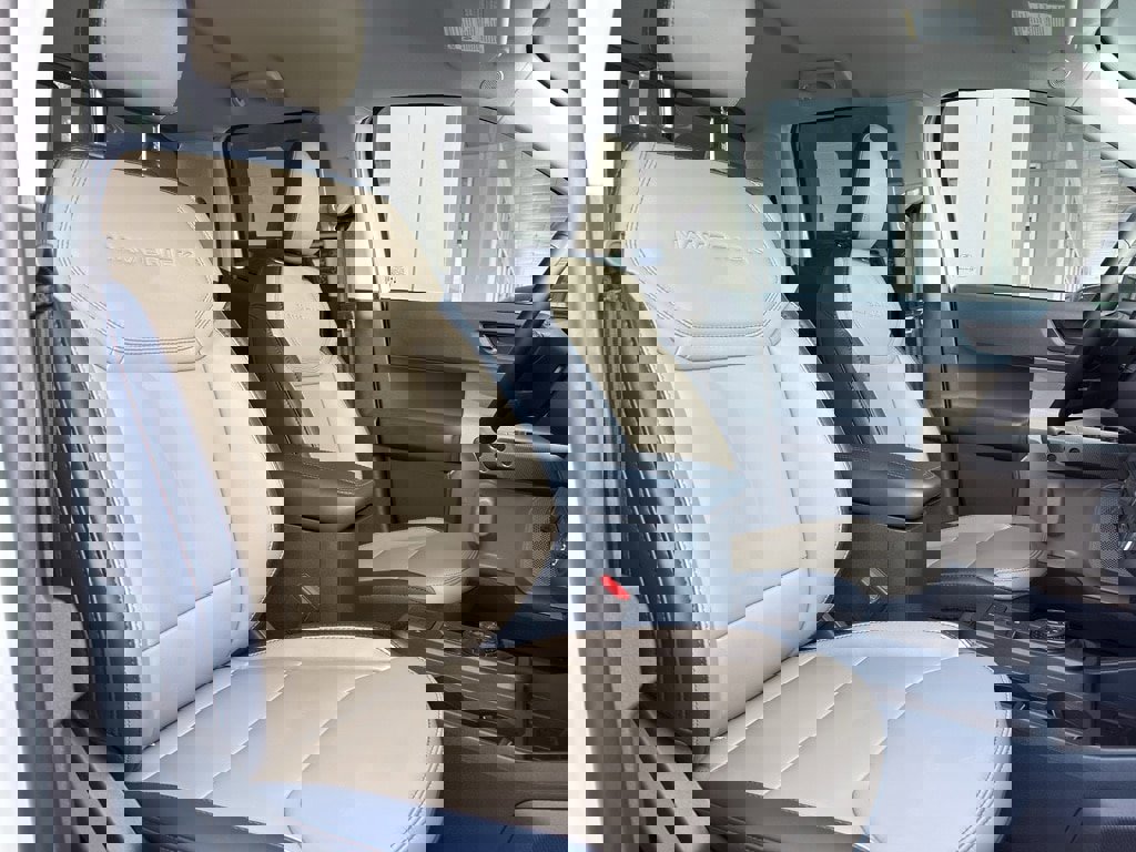 New 2026 Ford Maverick Lariat image 42