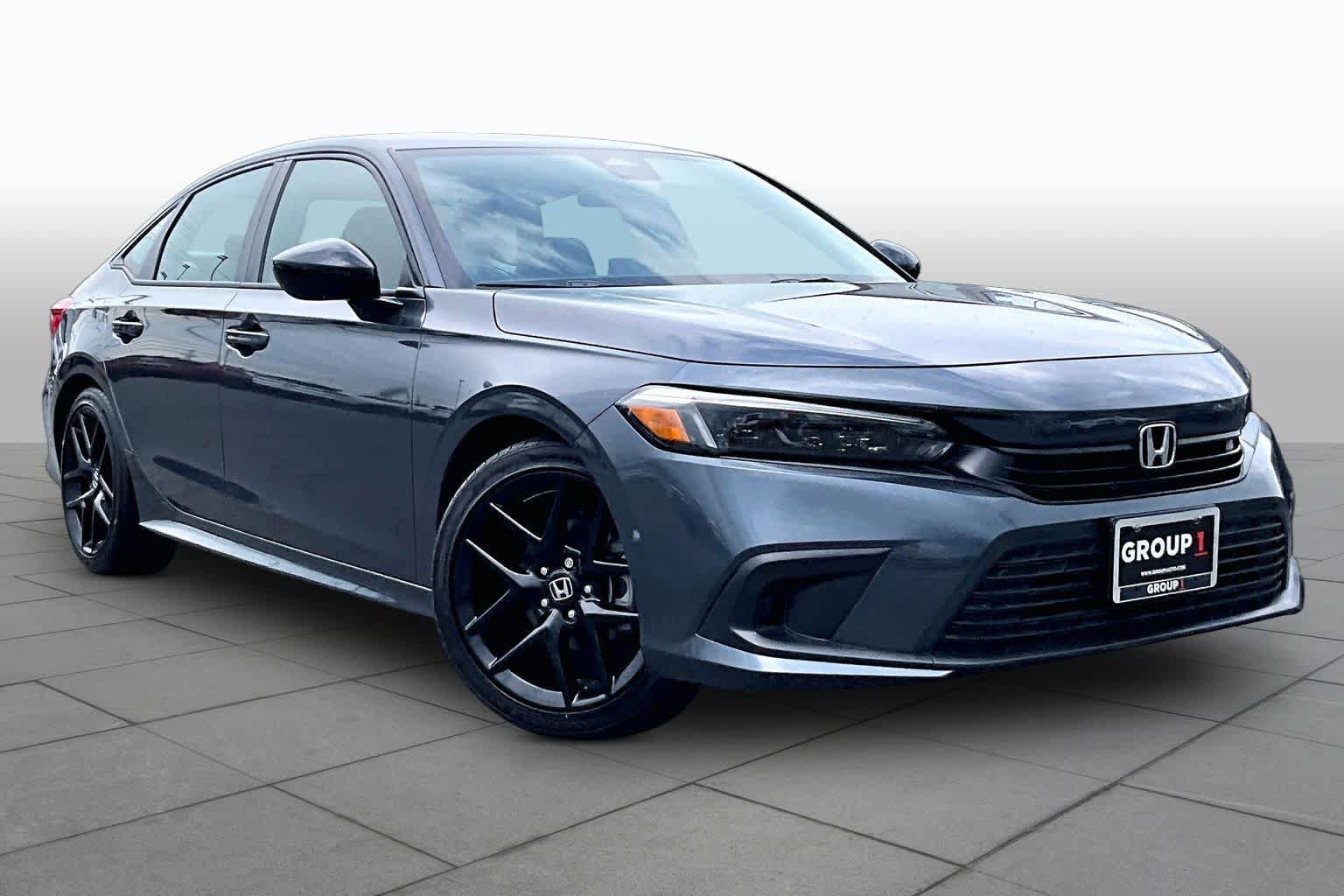Used 2024 Honda Civic Sport image 3