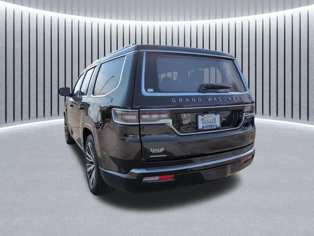 Used 2023 Jeep Grand Wagoneer Series III image 11