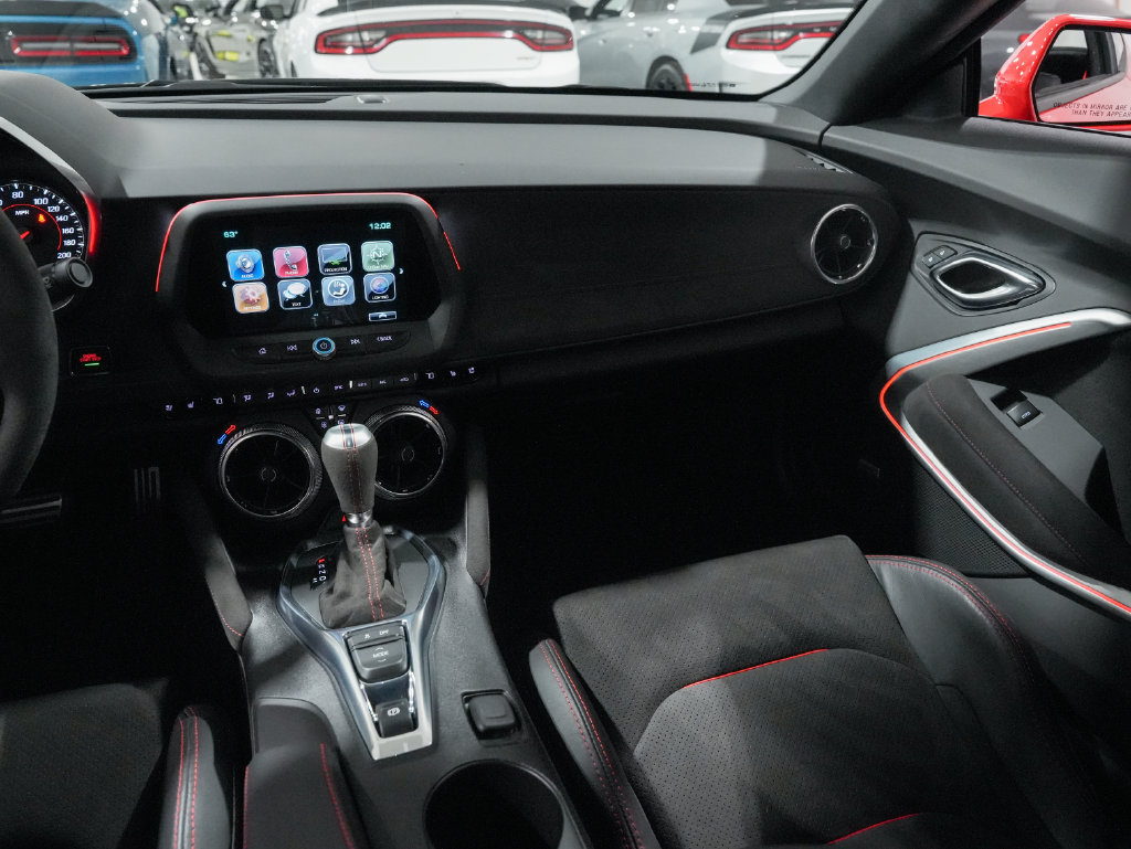Used 2017 Chevrolet Camaro ZL1 RWD image 25