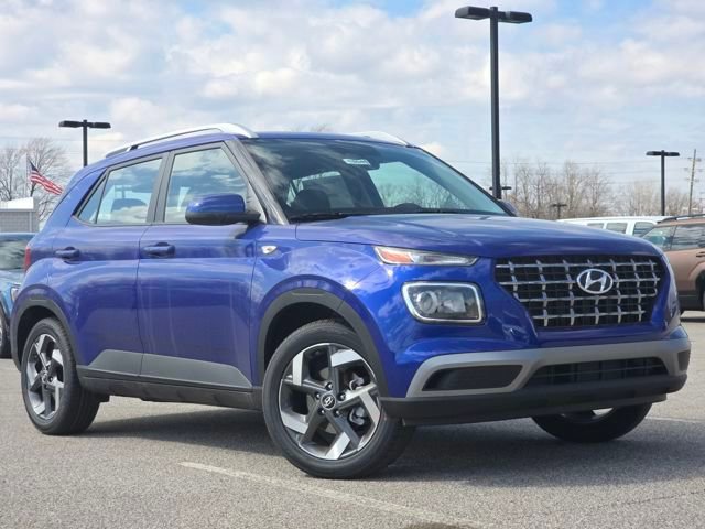 New 2026 Hyundai Venue SEL image 2