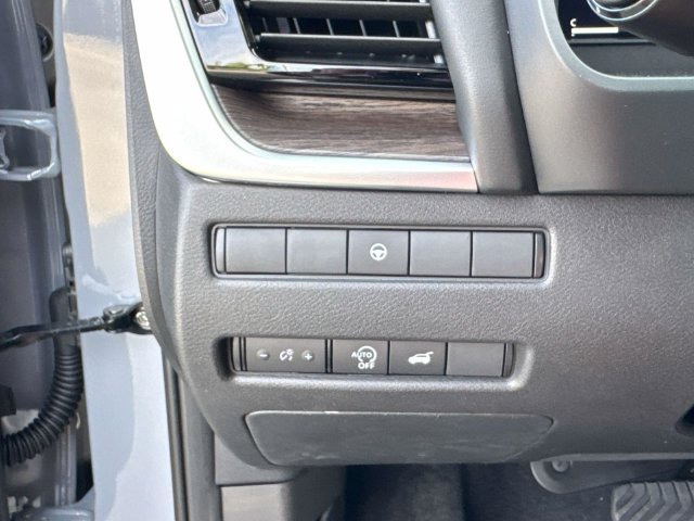 New 2026 Nissan Rogue Platinum AWD/4WD image 25