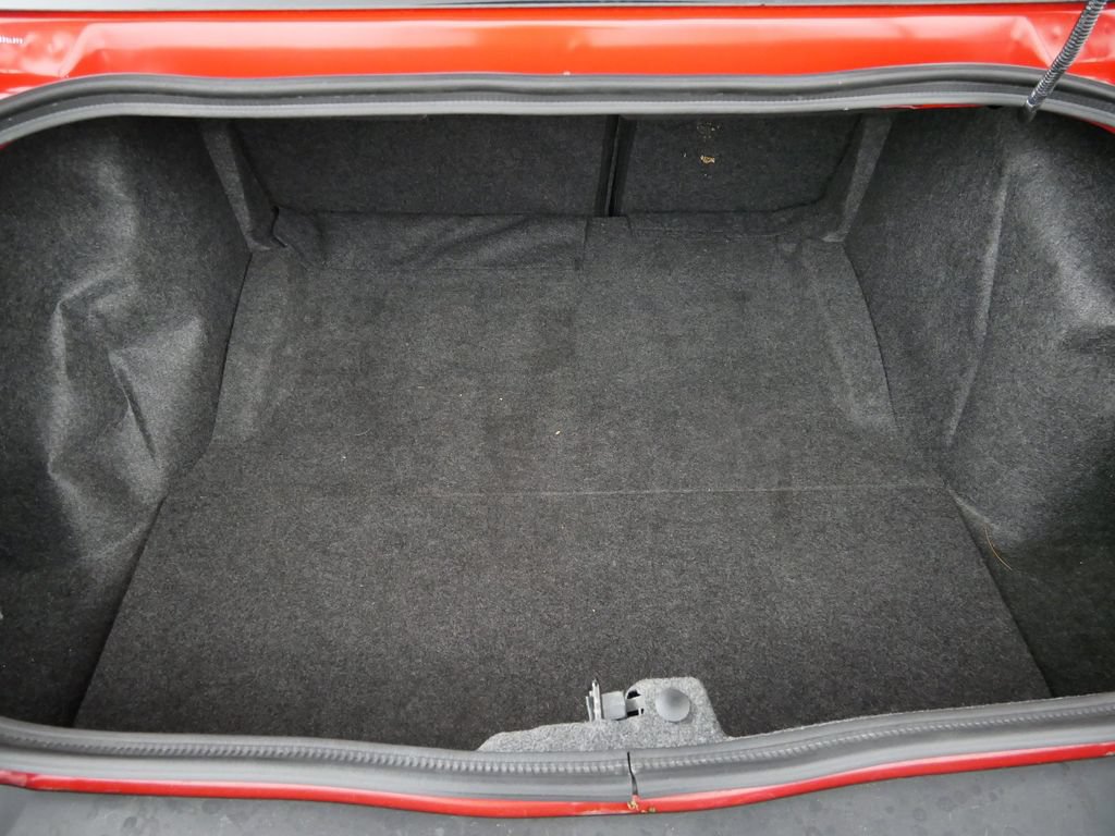 Used 2019 Dodge Challenger SRT Hellcat Redeye RWD image 16