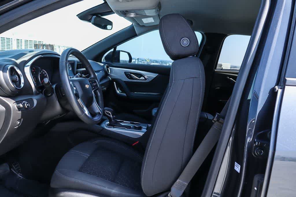 Used 2022 Chevrolet Blazer LT w/ LPO, Cargo Package FWD image 16