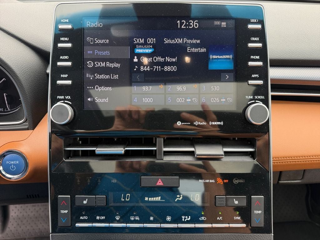 Certified 2021 Toyota Avalon XSE FWD image 19